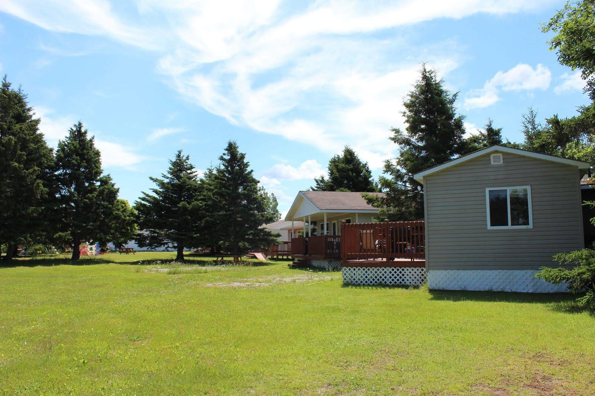 Parkside Cottages & Suites Stanhope Exterior foto